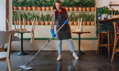 Ladenreinigung
